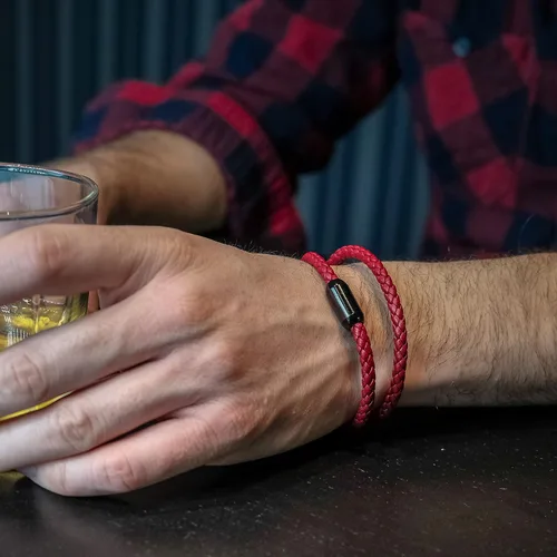 Vista 3 de Pulsera de cuero trenzada con cierre magnético de acero inoxidable para hombre, pulsera de cuero auténtico con cierre magnético