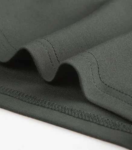 Vista 4 de Vigorics Pantalones cortos para mujer, de cintura alta, de punto, con bolsillos de solapa y cinturón
