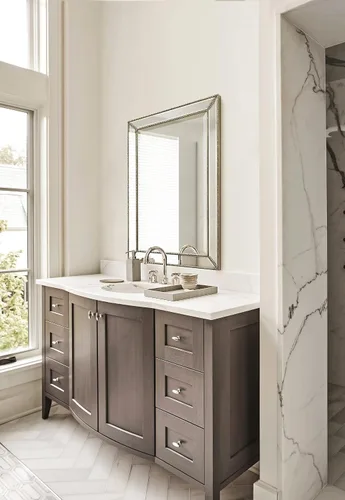 Vista 6 de Espejo de baño con marco de madera con cuentas Metro de 24 x 36 pulgadas, espejo de pared decorativo grande con marco biselado en ángulo para sala