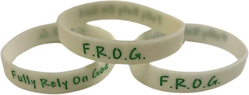 Vista 7 de Biblebanz F.R.O.G. Pulseras que brillan en la oscuridad – Pulseras totalmente confiadas en Dios (paquete de 50) pequeñas de 7 pulgadas