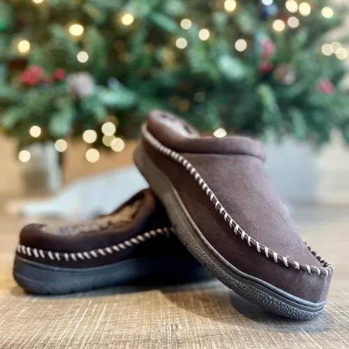 Vista 8 de Dearfoams Men's Thompson Cozy Memory Foam Indoor Outdoor Clog House Slipper