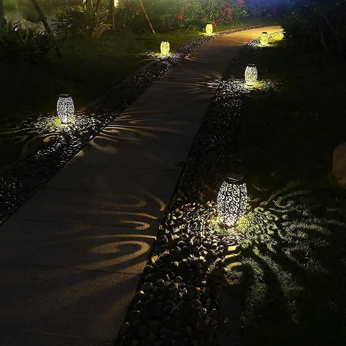 Vista 5 de esgarden Paquete de 2 faroles para exteriores mejorados de 15 lúmenes, regalos de jardinería, faroles solares para patio, luces colgantes