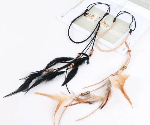 Vista 8 de Jumwrit Diadema de plumas bohemias, diadema india hippie gitana, tocado con borlas de plumas negras, cuerda de cáñamo con cuentas, accesorios