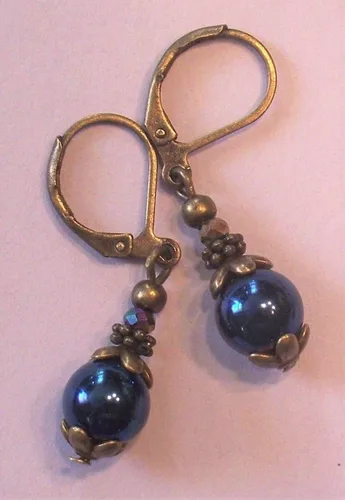 Vista 4 de Juego de aretes de cristal de arcoíris de hematita azul marino para mujer + caja de regalo gratis