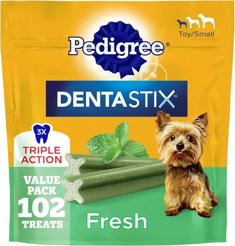 Vista 32 de Pedigree Dentastix Golosinas dentales para perros pequeños de doble sabor, tocino y pollo, bolsa de 5.08 onzas (24 golosinas)