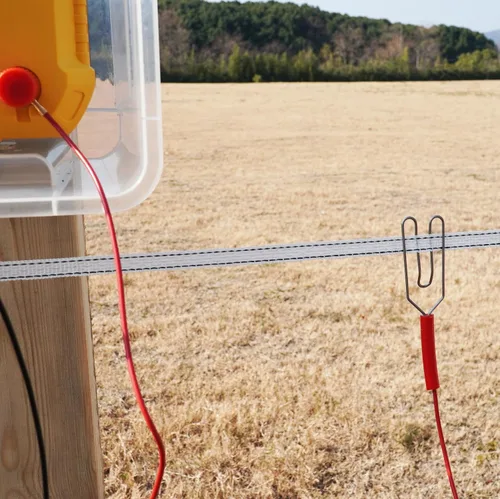 Vista 8 de FenceMate - Cargador de valla eléctrico con batería de salida 0.5J hasta 10 millas to Contain Poultry, Livestock, Fencer to Protect Homestead