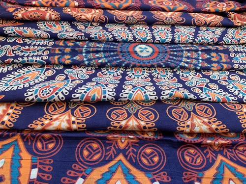 Vista 6 de Tapiz Raajsee de pared, diseño de mandala Azul Naranja