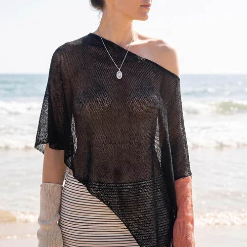 Vista 3 de Poncho de malla, poncho de punto ligero negro transparente