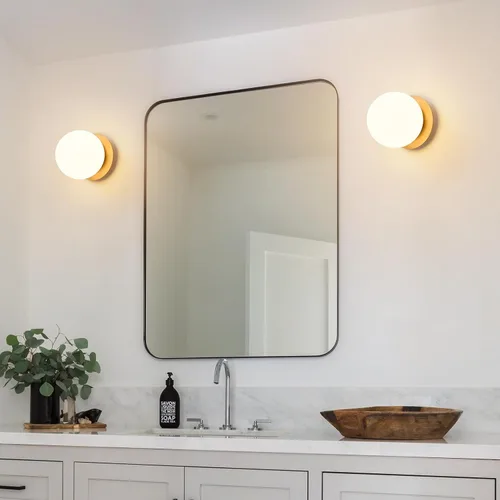 Vista 7 de Aplique de pared moderno de globo de vidrio: Luz de apliques esféricos dorados - Accesorio de luces de bola individual de latón pequeño para tocador