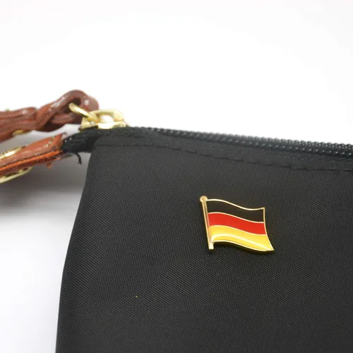 Vista 6 de A-ONE -Alemania Frankfurt Landmark Aguja Parches 2 piezas + insignia de bandera de país 1 unidad, para camisas, faldas, parches de costura o hierro