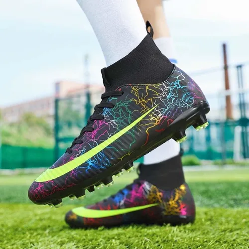 Vista 6 de HESBITEUL Zapatos de fútbol cómodos para hombre, para exteriores, interiores, para niños, para estudiantes de fútbol, zapatos deportivos de alta