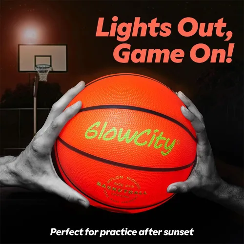 Vista 8 de GlowCity Baloncesto que brilla en la oscuridad – Tamaño 5, 6, 7 bola iluminada para niños, adolescentes y adultos – Juegos nocturnos al aire libre