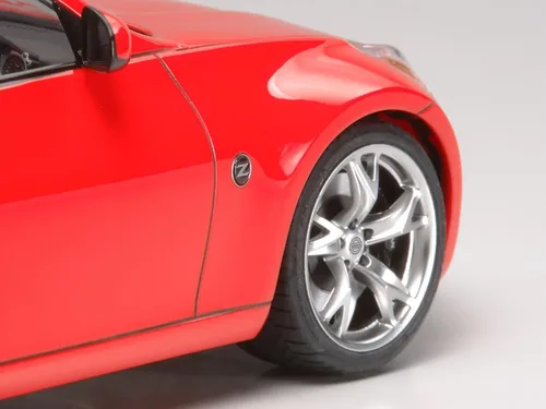 Vista 6 de TAMIYA 1: 24 Escala Nissan 370z (Libro)