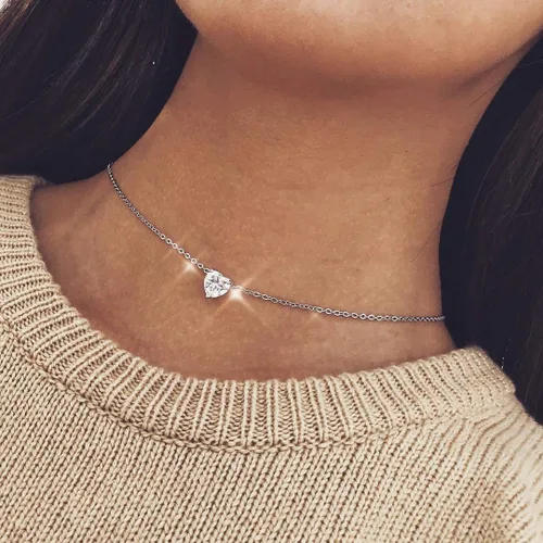 Vista 2 de Gargantilla simple para mujer, gargantilla con dije de corazón, collar de moda, collar de novia, joyería para mujer