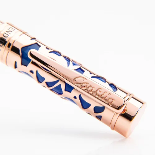 Vista 14 de Conklin Endura Deco Crest - Pluma estilográfica en azul, punta media, instrumento de escritura prémium