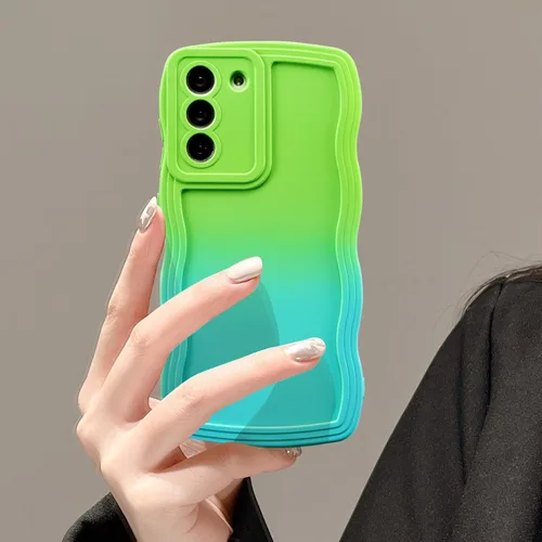 Vista 43 de UEEBAI Funda de silicona con marco ondulado para Samsung Galaxy A13 5G, lindo marco ondulado, ajuste delgado, a prueba de golpes, funda suave y Negro