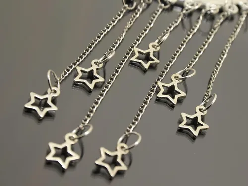 Vista 8 de Orejera de estrella, aretes de plata, sin perforaciones, piercing falso, brazalete de cadena larga, aretes de imitación de piercing llamativo