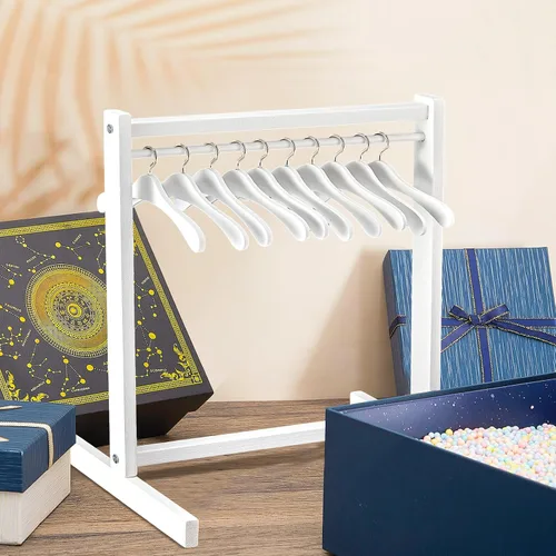 Vista 6 de Civaner 11 piezas de estante de ropa para muñecas con colgador de madera para ropa de muñecas de 18 pulgadas, mini colgadores, accesorios de muebles