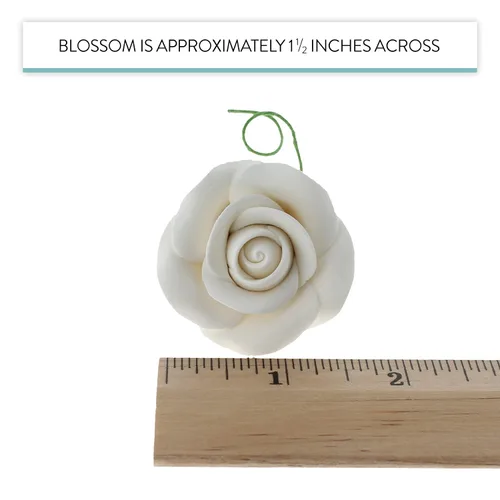 Vista 6 de Global Sugar Art Flores de pastel de azúcar y rosas, blancas, medianas con alambre, 1.75 pulgadas, 12 unidades por el chef Alan Tetreault