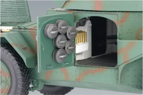 Vista 6 de ICM Modelos Panhard 178 AMD-35 WWII Kit de modelos blindados franceses
