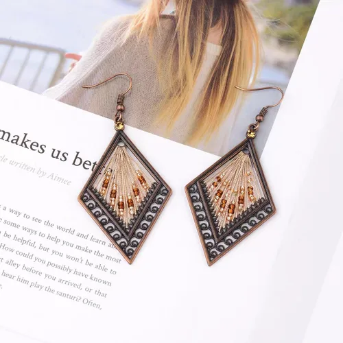 Vista 8 de Aretes colgantes bohemios plateados y dorados para mujer, a la moda, hechos a mano, vintage, delicados, lindos aretes largos de verano, accesorios