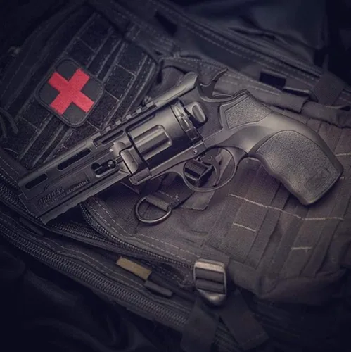 Vista 6 de Umarex Brodax - Pistola de aire, revólver calibre .177 BB