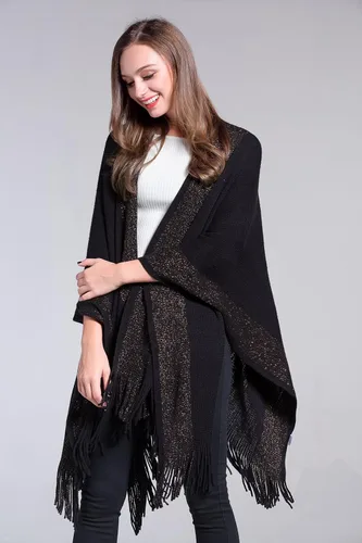 Vista 4 de ZLYC - Abrigo de mujer con bordes dorados, tipo cobija tejida. Poncho con flecos