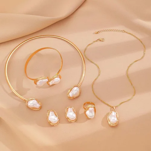 Vista 3 de HETICA Collar con colgante de perlas barrocas de 5 piezas, collar, anillos, aretes, pulsera, irregular, conjunto de joyas de perlas de regalo