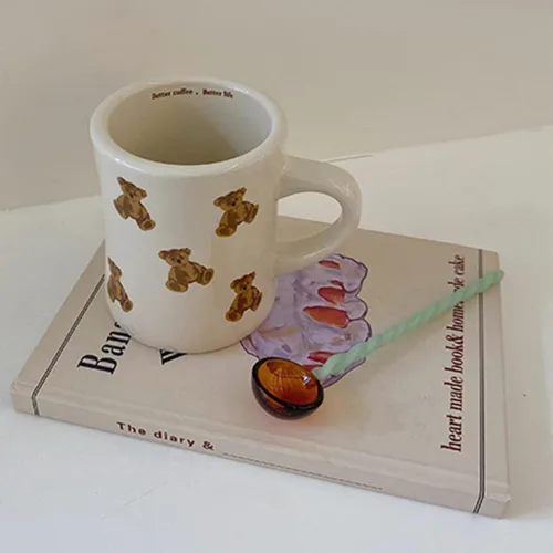 Vista 6 de Tazas de Café de Cerámica para Mujeres y Niñas, Tazas de Oso de Dibujos Animados en Crema Blanca, Taza de Agua 350ML/12OZ. Linda Taza de Café