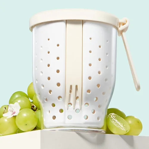 Vista 10 de Vasos de frutas de viaje de 25 onzas para automóvil, taza de almacenamiento de ensalada de frutas con tenedor y tapas, recipientes reutilizables a