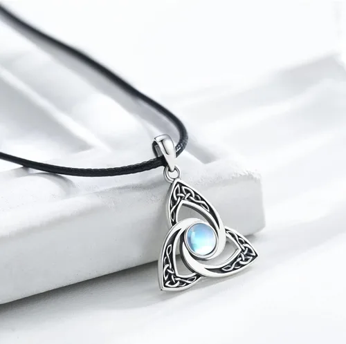 Vista 2 de TUGHRA S925 Sterling Silver Pendant Necklaces for Women Moonstone Necklaces Dainty Moonstone Necklace Jewelry Gifts for Her Women Teen Girls