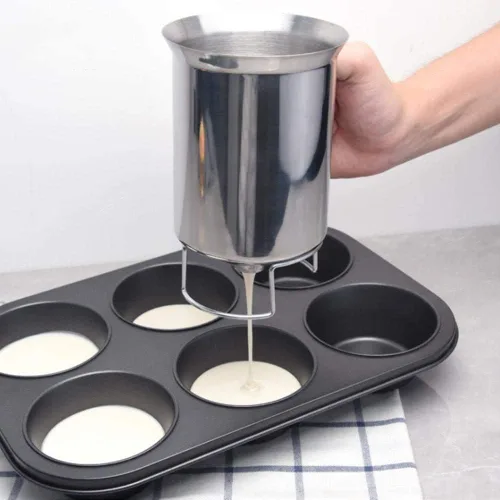 Vista 2 de Dispensador de masa de panqueques de acero inoxidable, dispensador de masa de panqueques de mano, embudo de masa profesional de 30.4 fl oz