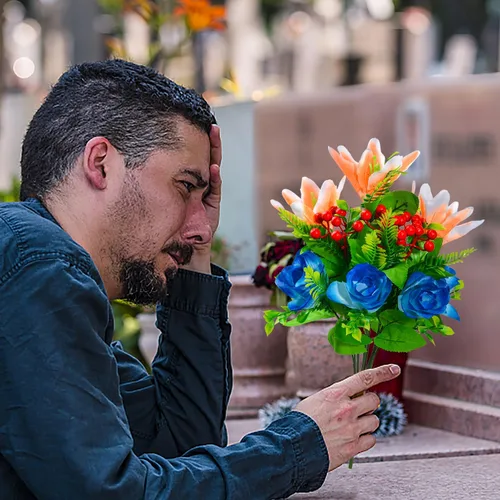 Vista 7 de XONOR Flores artificiales de cementerio para tumba, juego de 4 flores artificiales conmemorativas con jarrón para cementerio al aire libre, lápidas