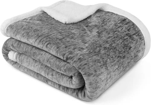 Vista 26 de PAVILIA Premium Manta de vellón sherpa de Navidad regalo de decoración navideña, afelpada, cálida y acogedora, de microfibra y reversible, para Pan