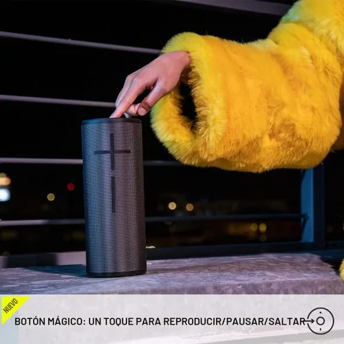 Vista 6 de Ultimate Ears Boom 3 - Altavoz inalámbrico Bluetooth, sonido audaz + graves profundos, Bluetooth, botón mágico, impermeable, batería de 15 horas