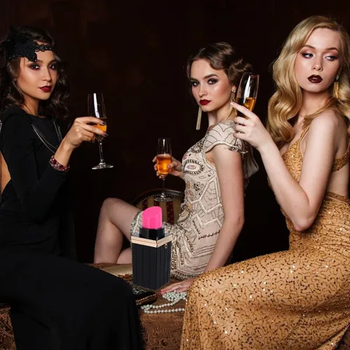 Vista 7 de VALICLUD Bolso de mano de mano con forma de lápiz labial elegante de acrílico para mujer