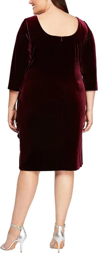 Vista 2 de Alex Evenings Vestido de terciopelo corto de manga tres cuartos para mujer talla grande