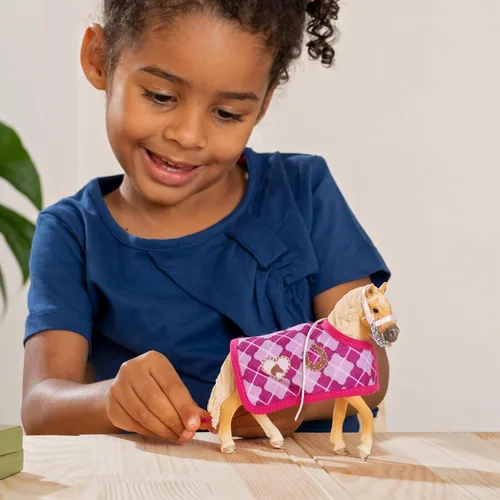 Vista 3 de Schleich Horse Club, juguetes de caballo para niñas y niños, set de creación de moda de caballo de Sofia para niñas y niños de 5 años en adelante