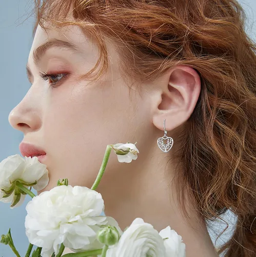 Vista 6 de Aretes colgantes con forma de corazón, plata de ley 925, aretes colgantes con forma de árbol de la vida, hipoalergénicos con corazón para orejas
