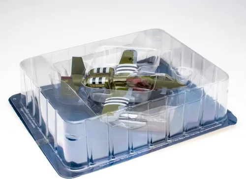 Vista 2 de OPO 10 - Avión de combate militar 1/100 A-10C Thunderbolt II/Michigan 100 aniversario del 107 FS 2017 - CP32