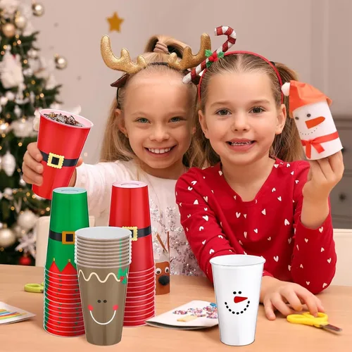 Vista 5 de Bokon 100 Piezas Vasos de Navidad de 16 oz de Plástico Desechables de Papá Noel Vasos con Diseños de Cinturón de Papá Noel Muñeco de Nieve Alce