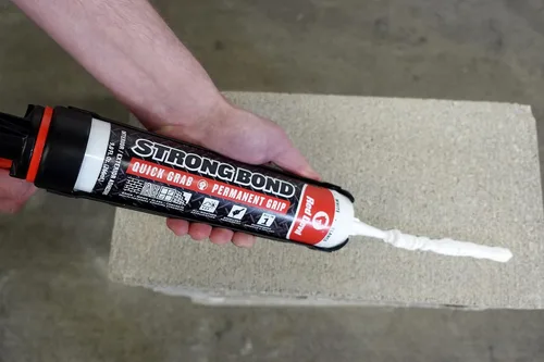 Vista 5 de Red Devil 0956 Strong Bond Hybrid Polymer Adhesivo y sellador de construcción, 9 onzas, blanco, 1 paquete