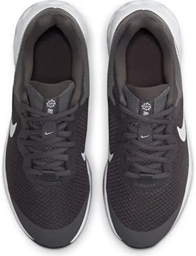 Vista 5 de Nike Revolution 6 - Tenis para correr para niños