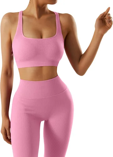 Vista 4 de OMKAGI Conjunto de entrenamiento acanalado para mujer, sin costuras, brasier deportivo con tiras y levantamiento de glúteos