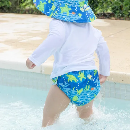 Vista 5 de green sprouts Snap Reusable Absorbent Swimsuit Diaper, Light Pink Pinstripe, 24 Month