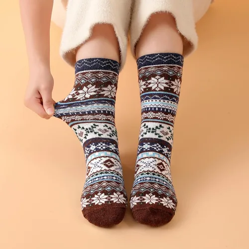Vista 8 de Loiyadn Calcetines de lana para mujer, 5 pares de calcetines gruesos y suaves para mujer, calcetines de invierno para mujeres y hombres, calcetines