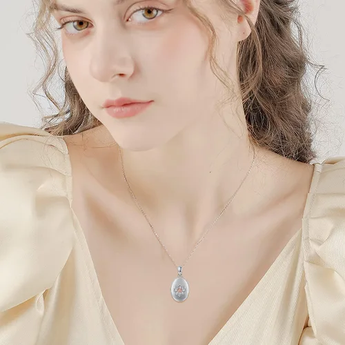 Vista 2 de Locket Necklace Sterling Silver MoonstoneLotus Pendant That Holds Pictures Meditation Locket Necklace Memory Jewelry Mother's Day Gifts for Women Mom