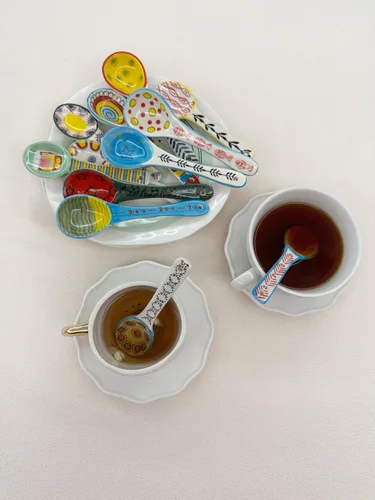 Vista 9 de Juego de 6 cucharas de café de cerámica, cucharaditas multiusos para expreso, té, postre, varios colores brillantes, sin plomo, aptas