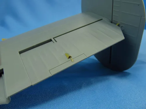 Vista 7 de Metallic Details MDR3203-1/32 B-24. Exterior (HobbyBoss) Escala Modelo kit