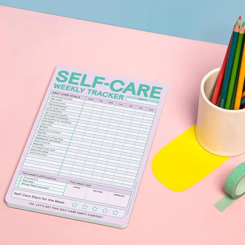 Vista 4 de Knock Knock Self-Care Weekly Tracker Pad, Step-by-Step Self-Care Checklist Note Pad (Pastel Version), 6 x 9-inches Encuadernación desconocida